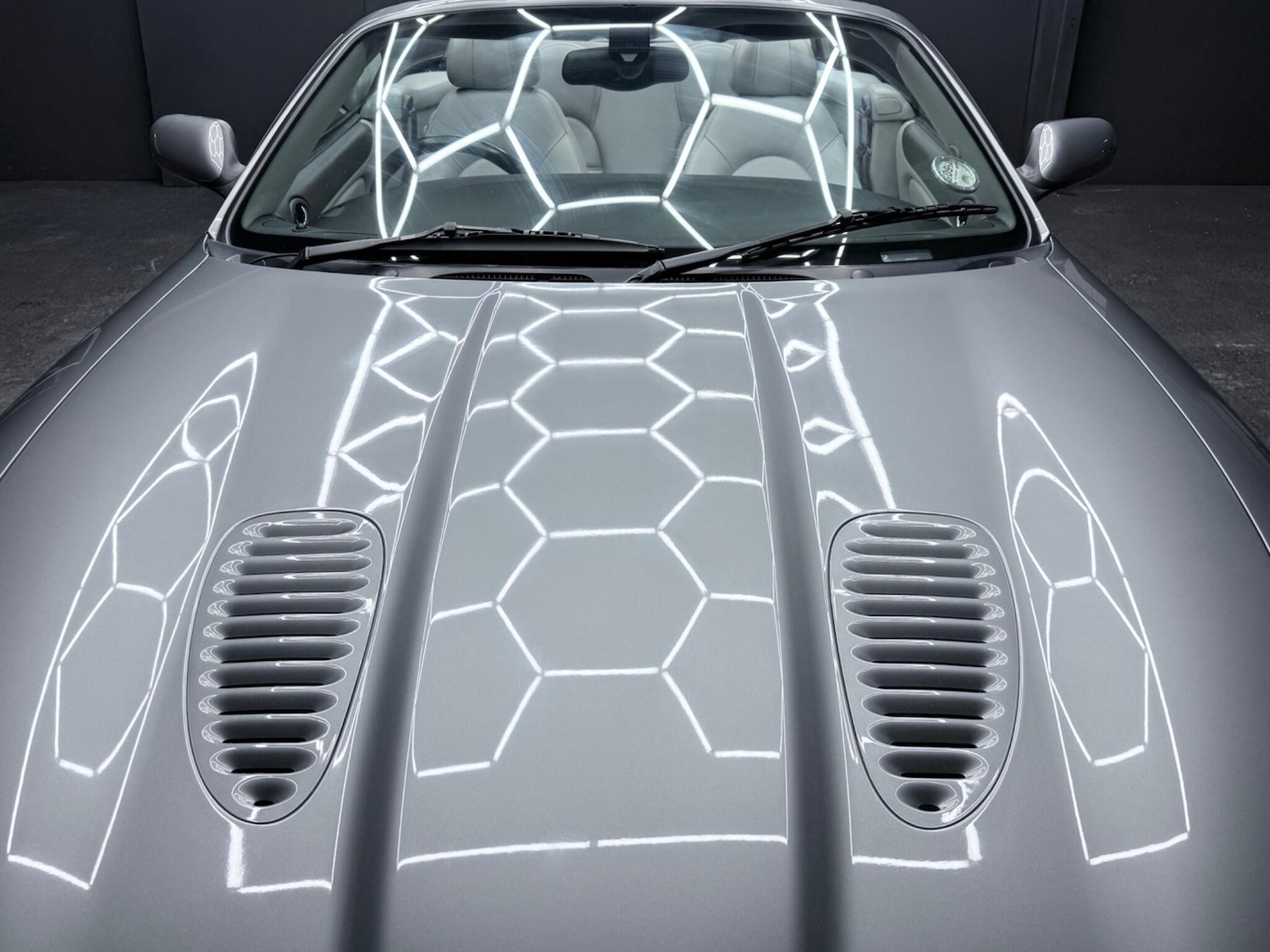 Used Jaguar XKR 2005 for sale - 77081434: Photo 10