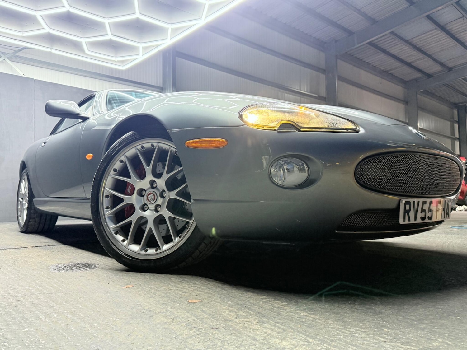 Used Jaguar XKR 2005 for sale - 77081434: Photo 16