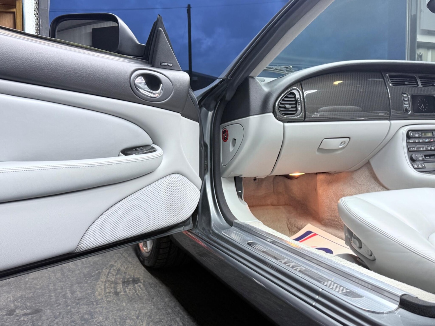 Used Jaguar XKR 2005 for sale - 77081434: Photo 49