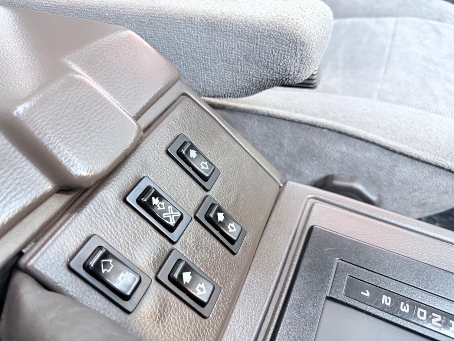 Used Land Rover Range Rover 1992 for sale - 76993871: Photo 71