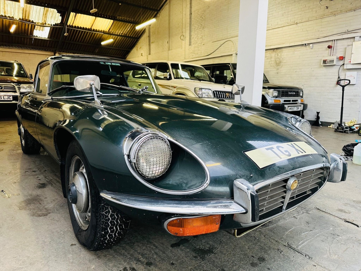 Used Jaguar E-Type for sale - 76886845: Photo 13