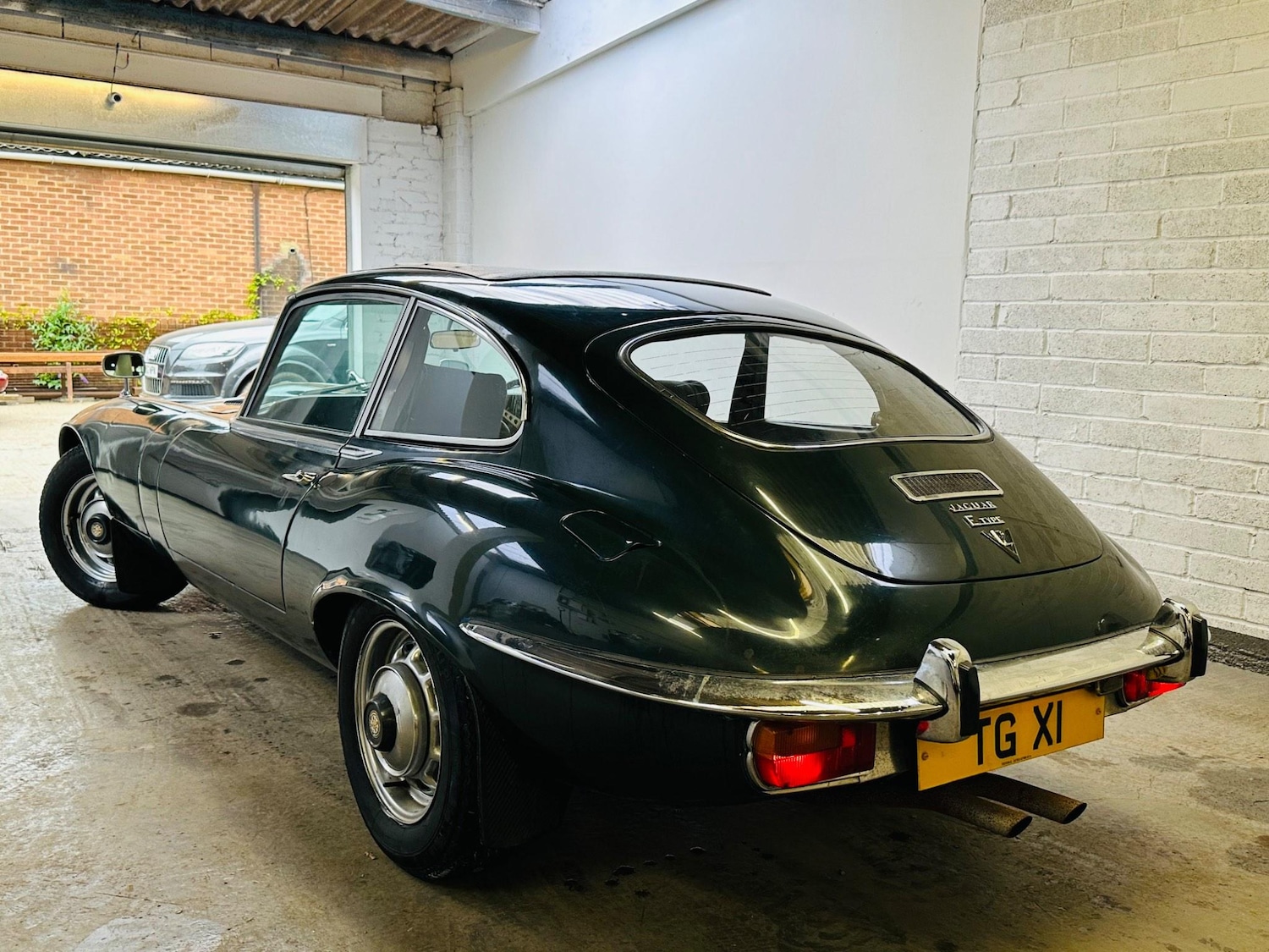Used Jaguar E-Type for sale - 76886845: Photo 28