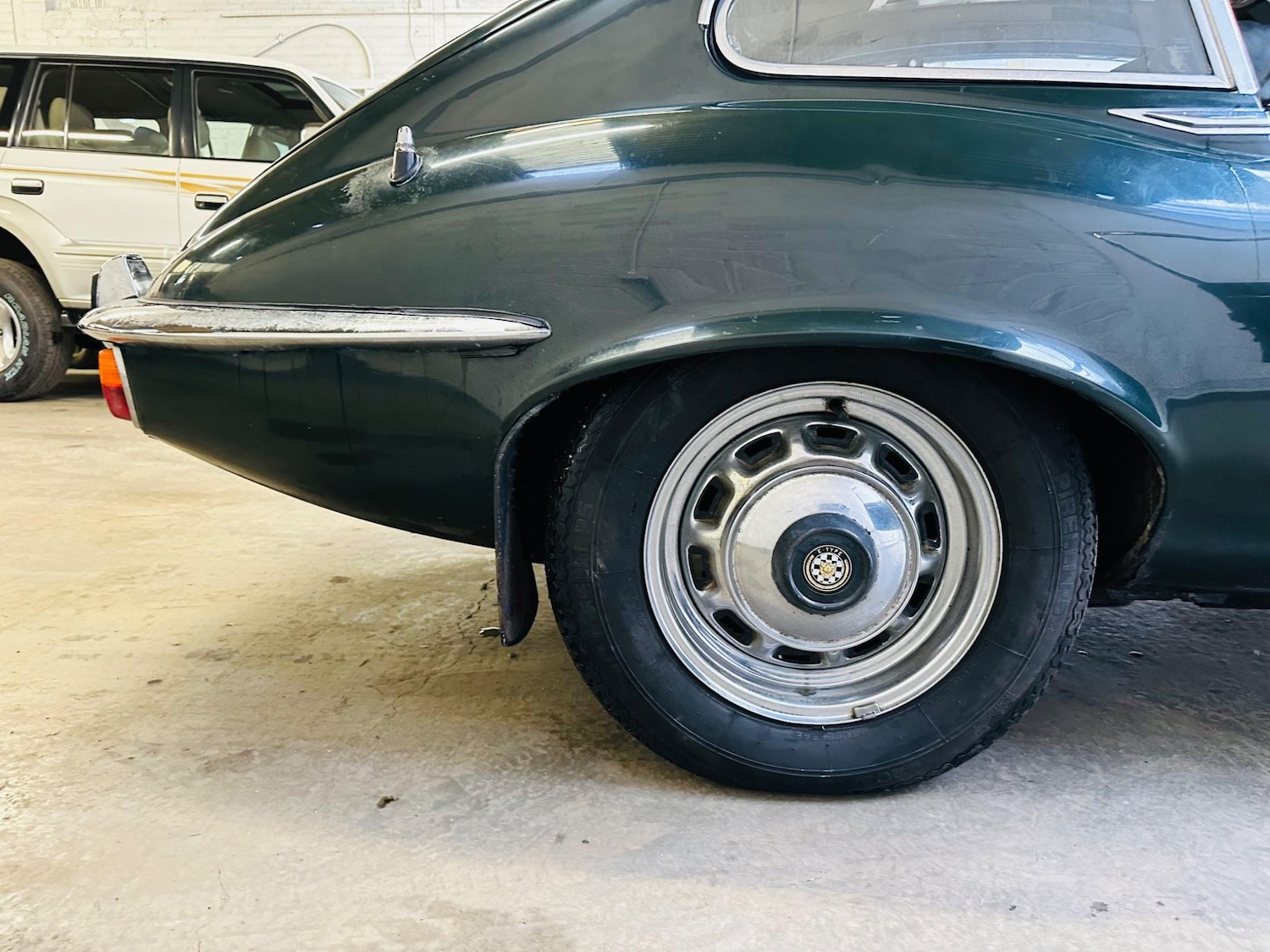 Used Jaguar E-Type for sale - 76886845: Photo 39