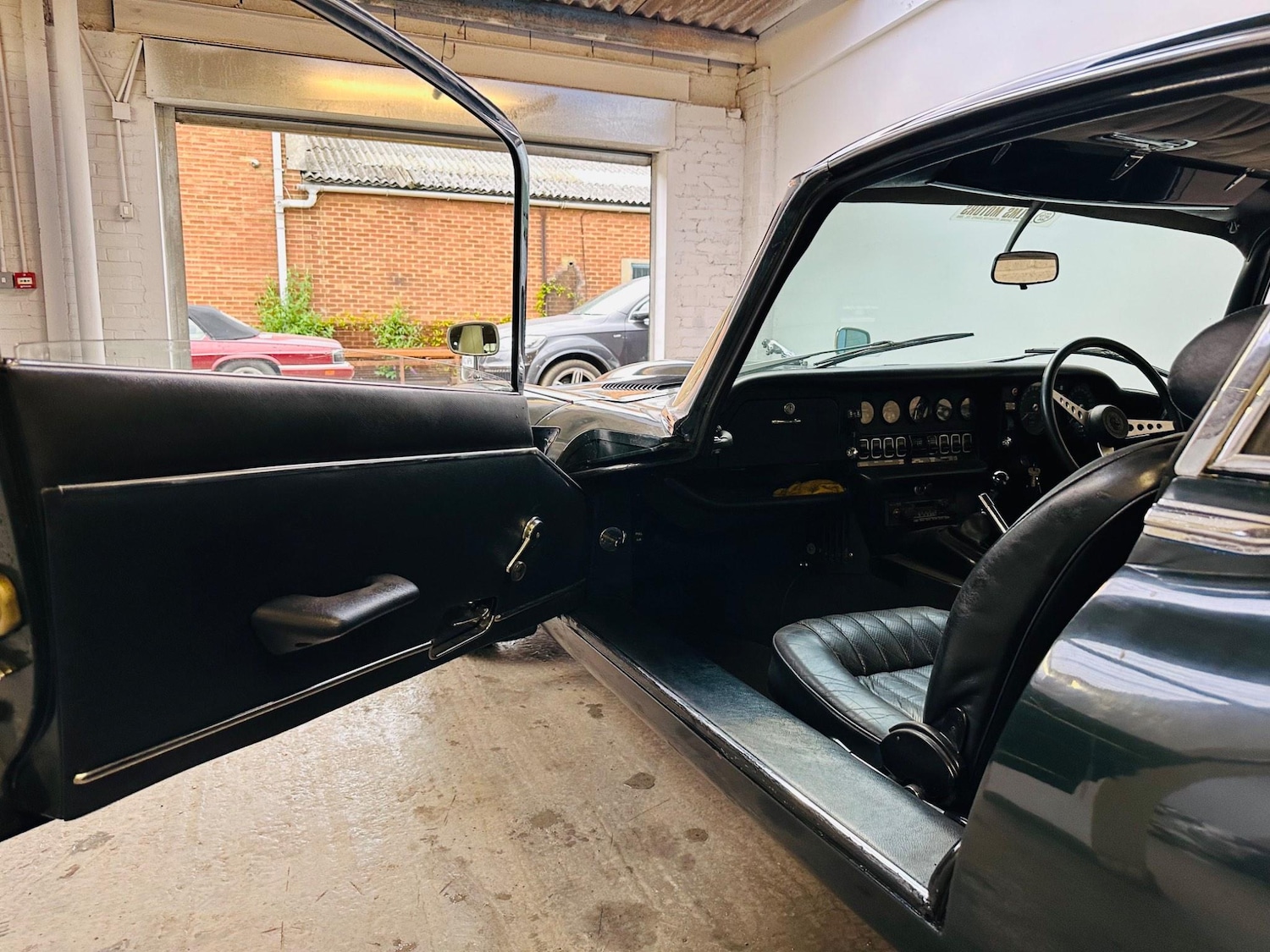 Used Jaguar E-Type for sale - 76886845: Photo 46