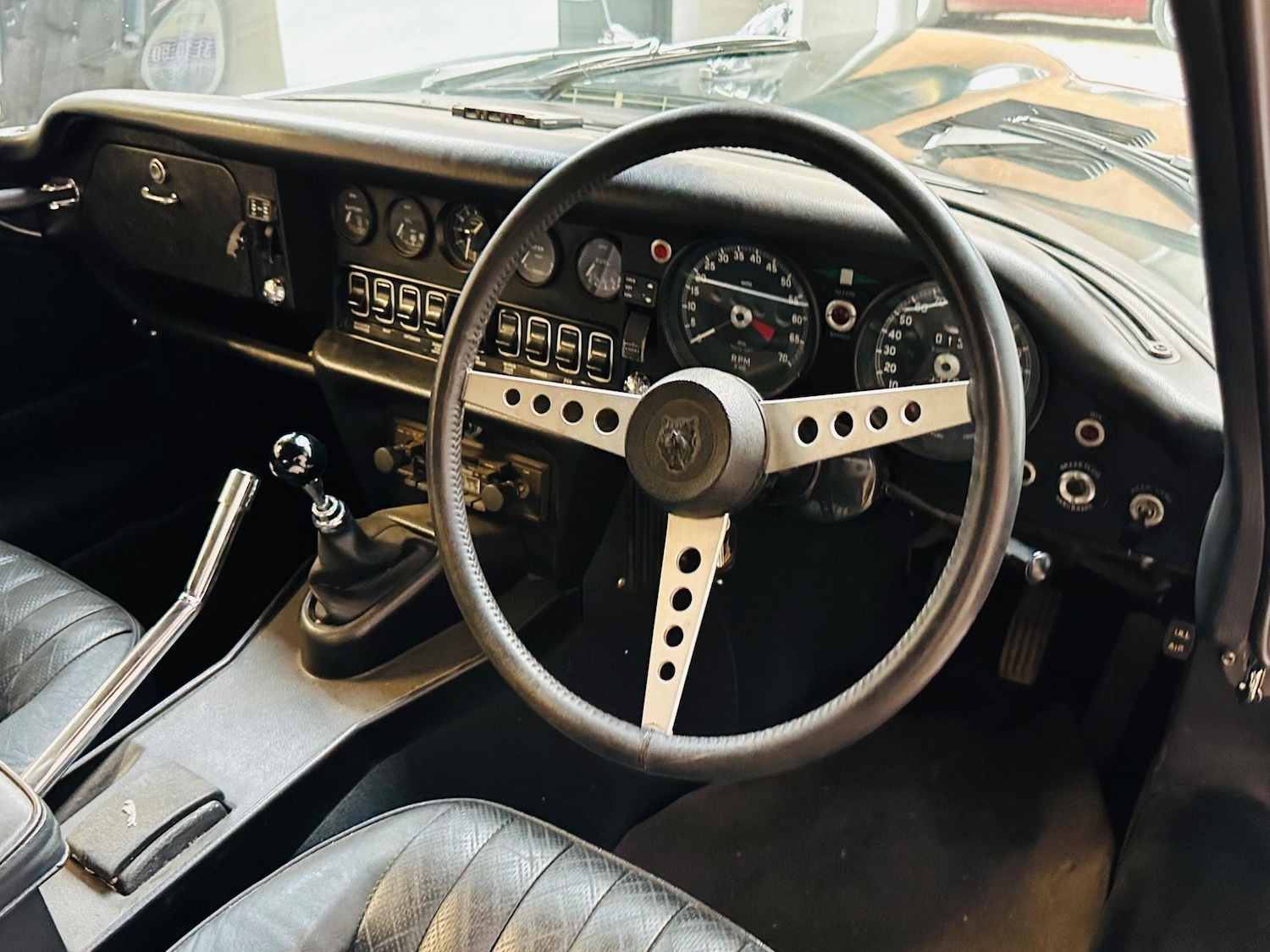 Used Jaguar E-Type for sale - 76886845: Photo 48