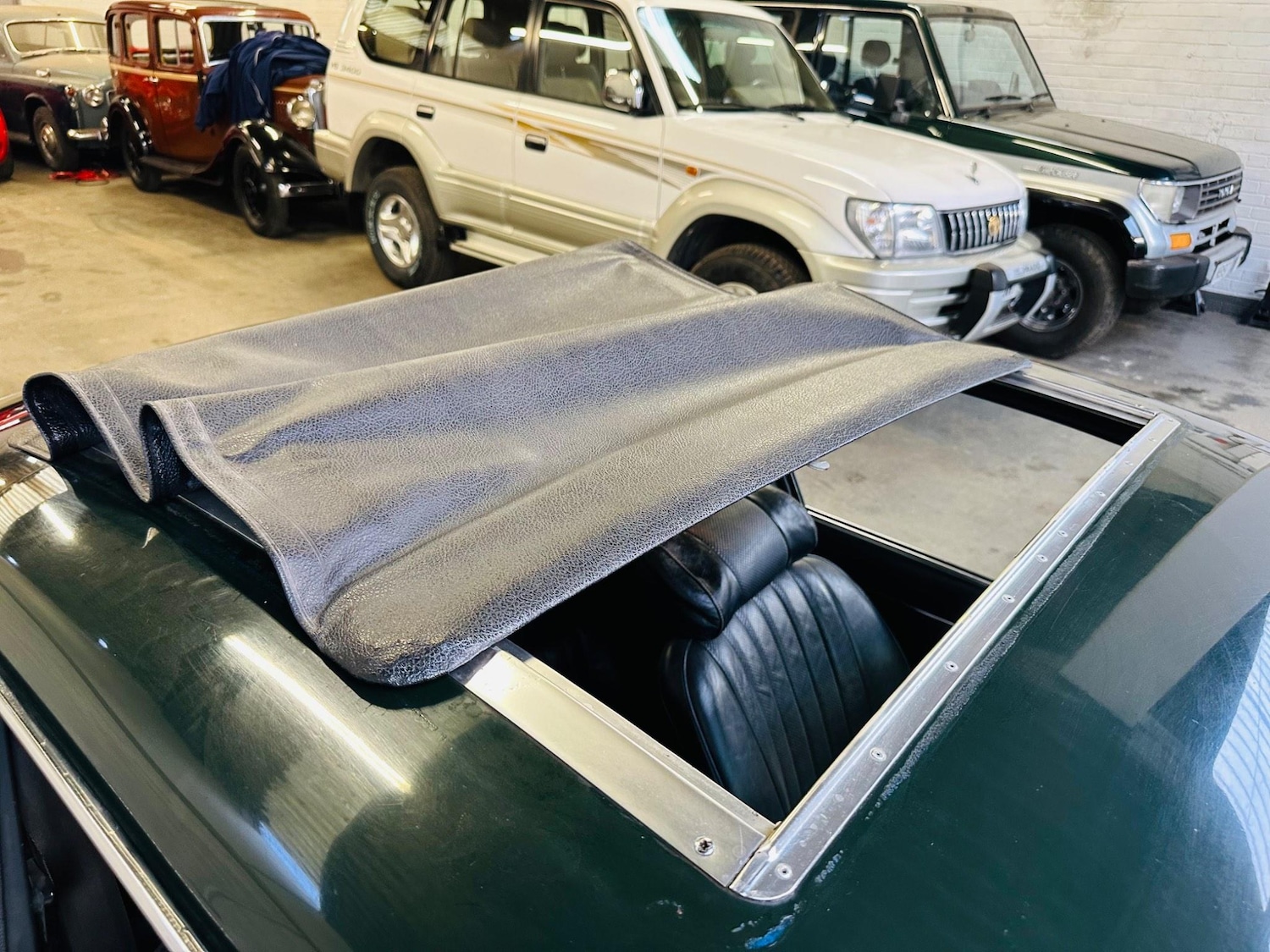 Used Jaguar E-Type for sale - 76886845: Photo 59