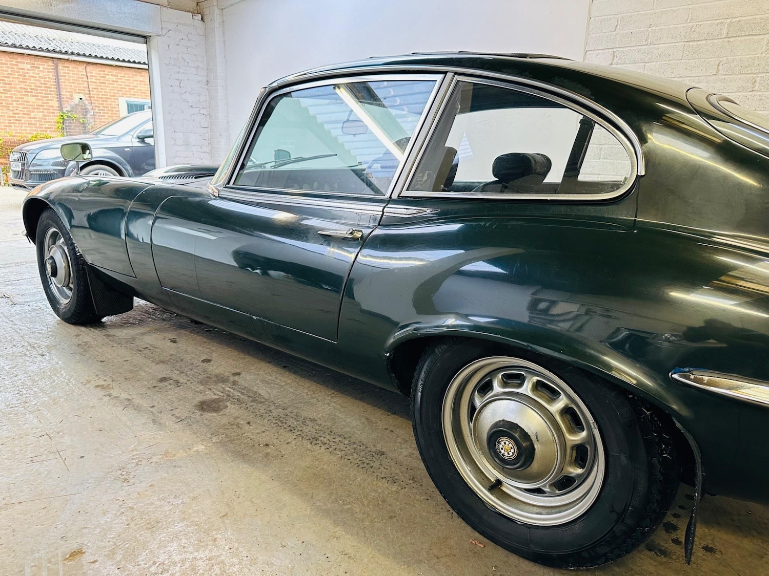 Used Jaguar E-Type for sale - 76886845: Photo 8