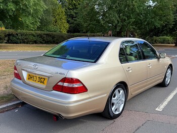Used Lexus LS 2022 for sale - 75741494: Photo