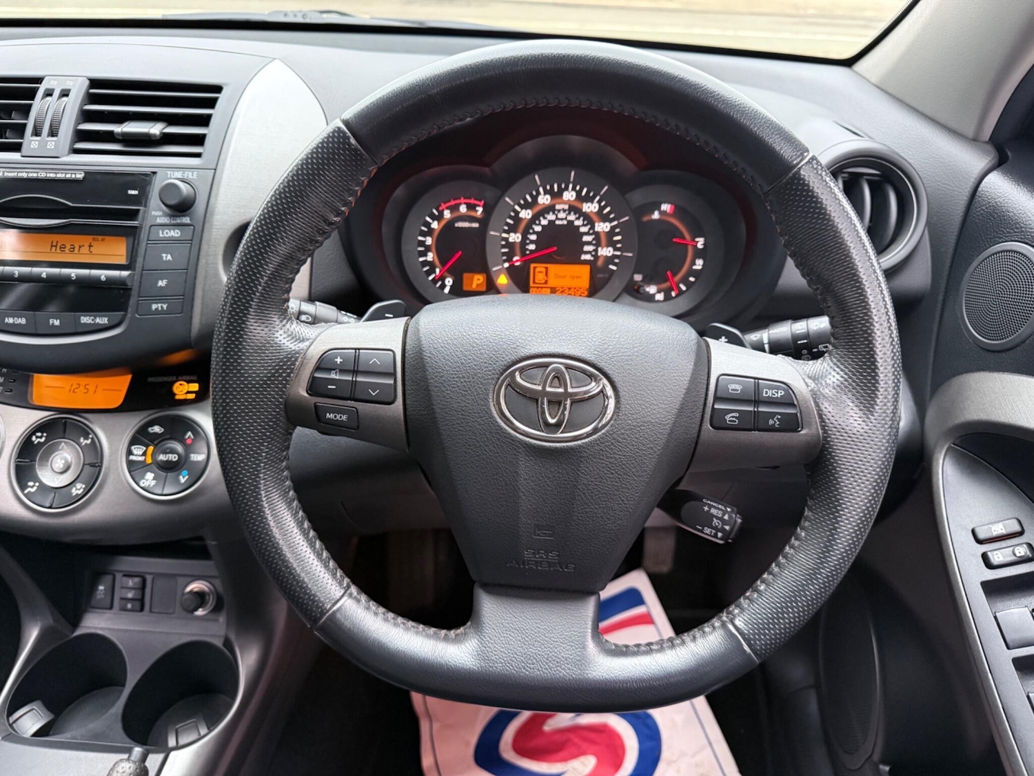 Used Toyota RAV4 2009 for sale - 77377293: Photo 41