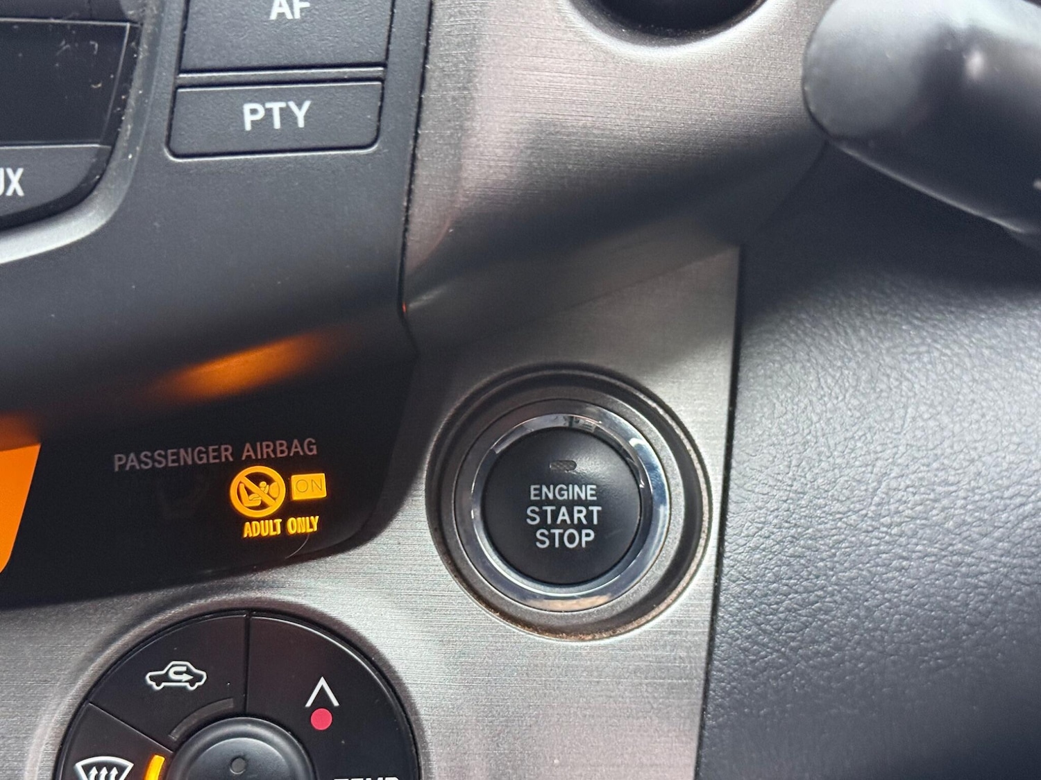 Used Toyota RAV4 2009 for sale - 77377293: Photo 49