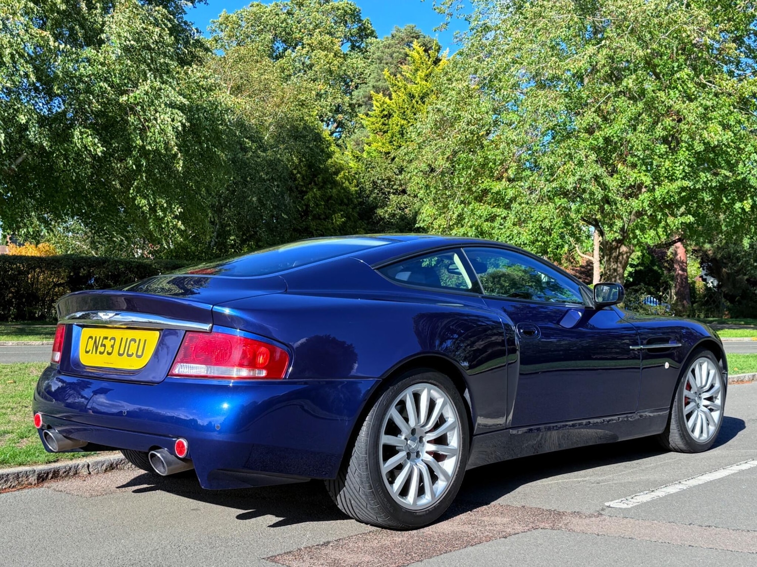 Used Aston Martin Vanquish 2004 for sale - 75949062: Photo 7