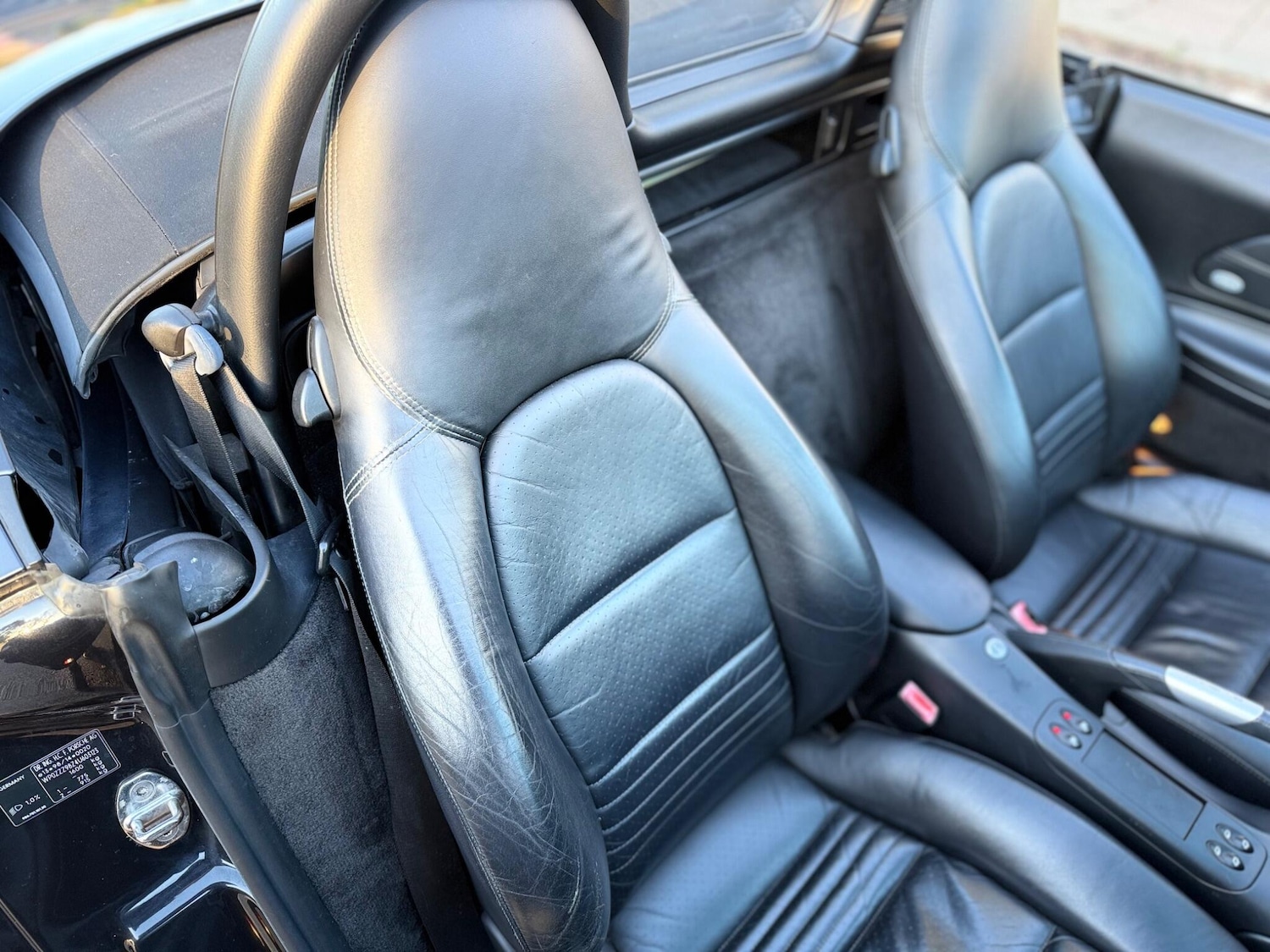 Used Porsche Boxster 2004 for sale - 77468997: Photo 31