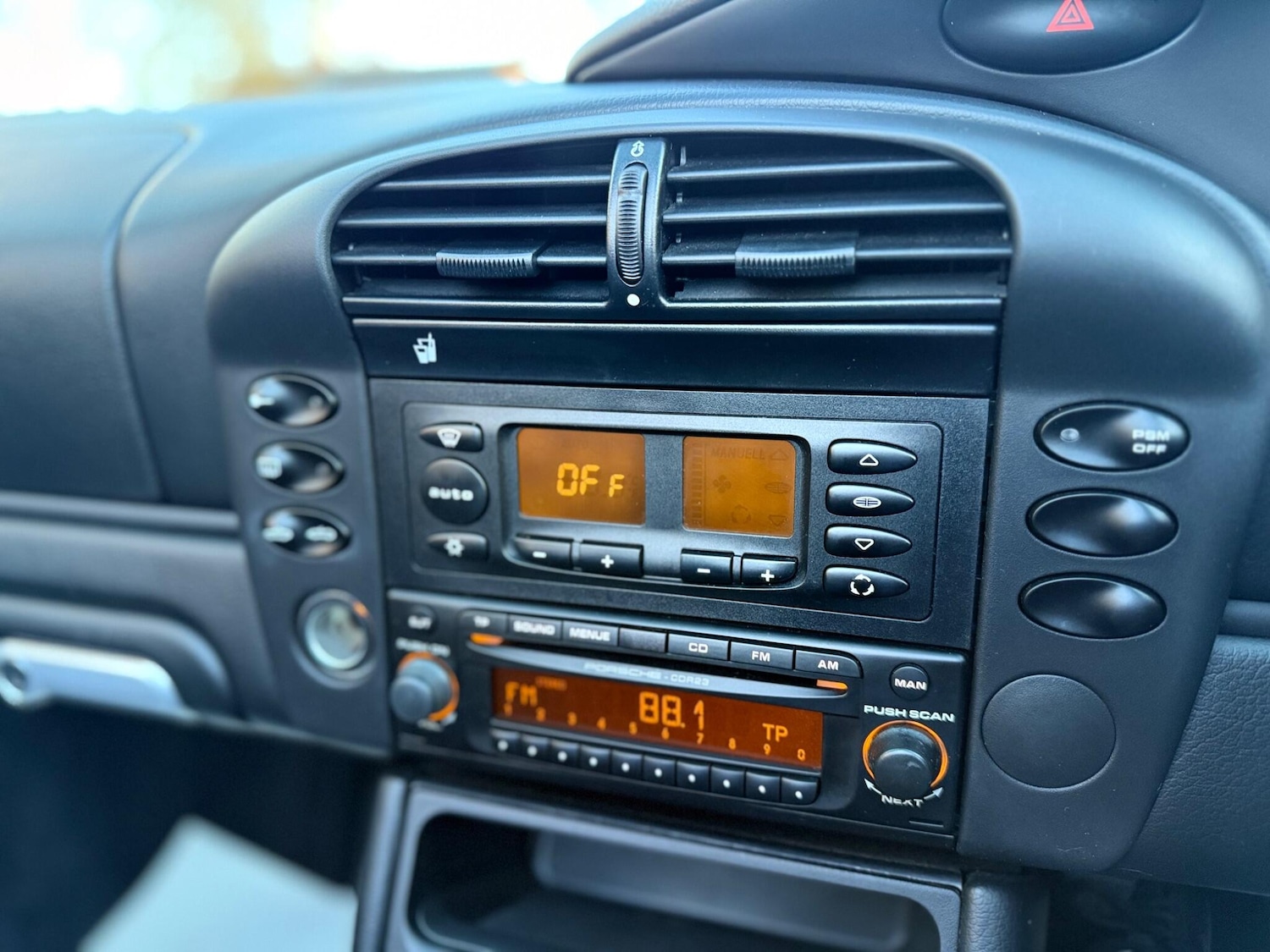 Used Porsche Boxster 2004 for sale - 77468997: Photo 43