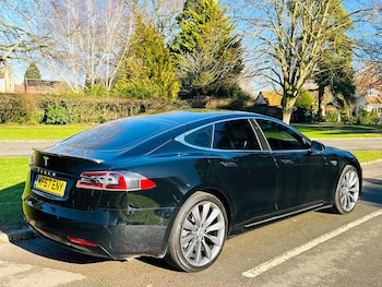 Used Tesla Model S 2017 for sale - 75001590: Photo