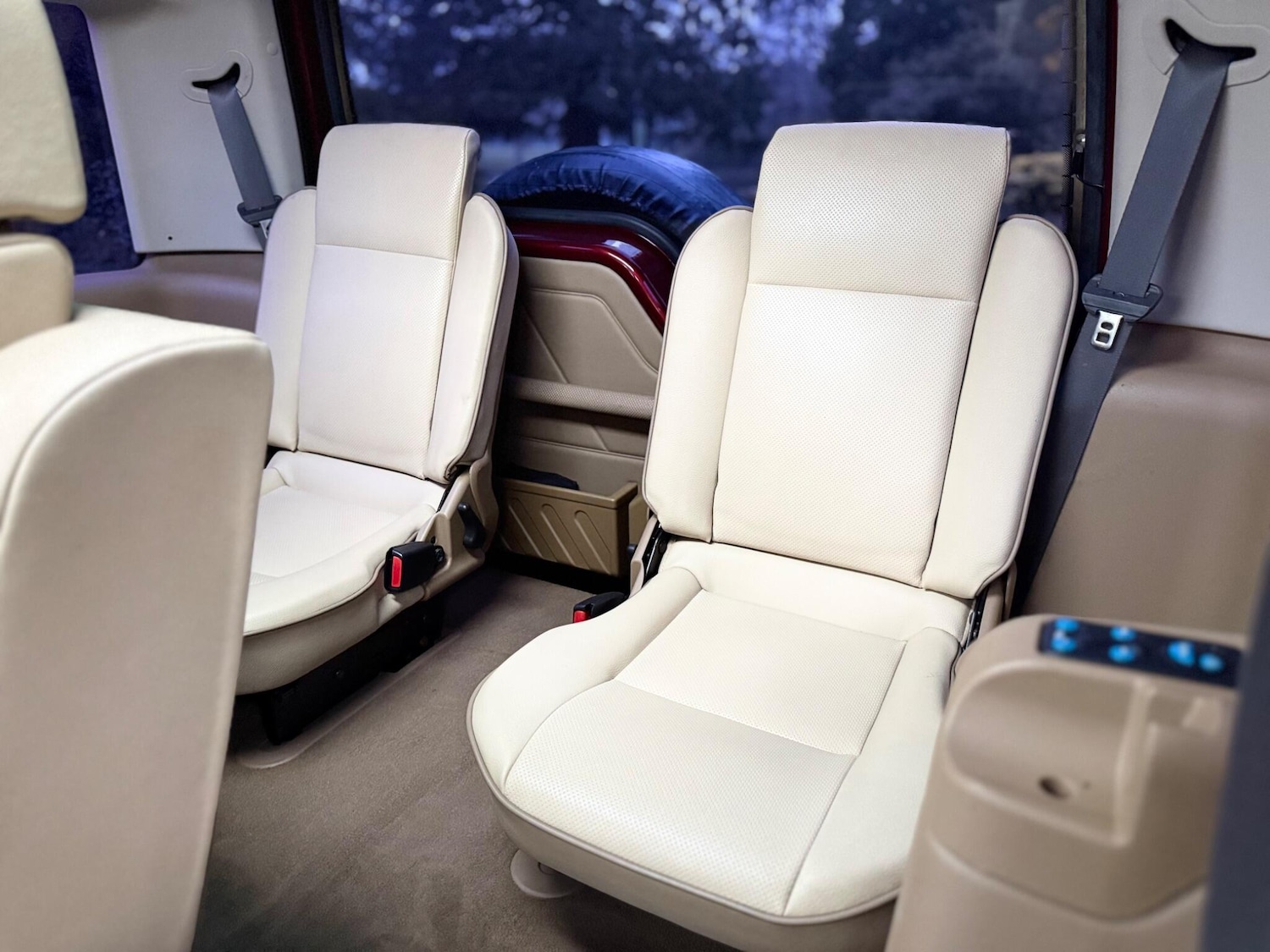 Used Land Rover Discovery 2002 for sale - 77425816: Photo 54