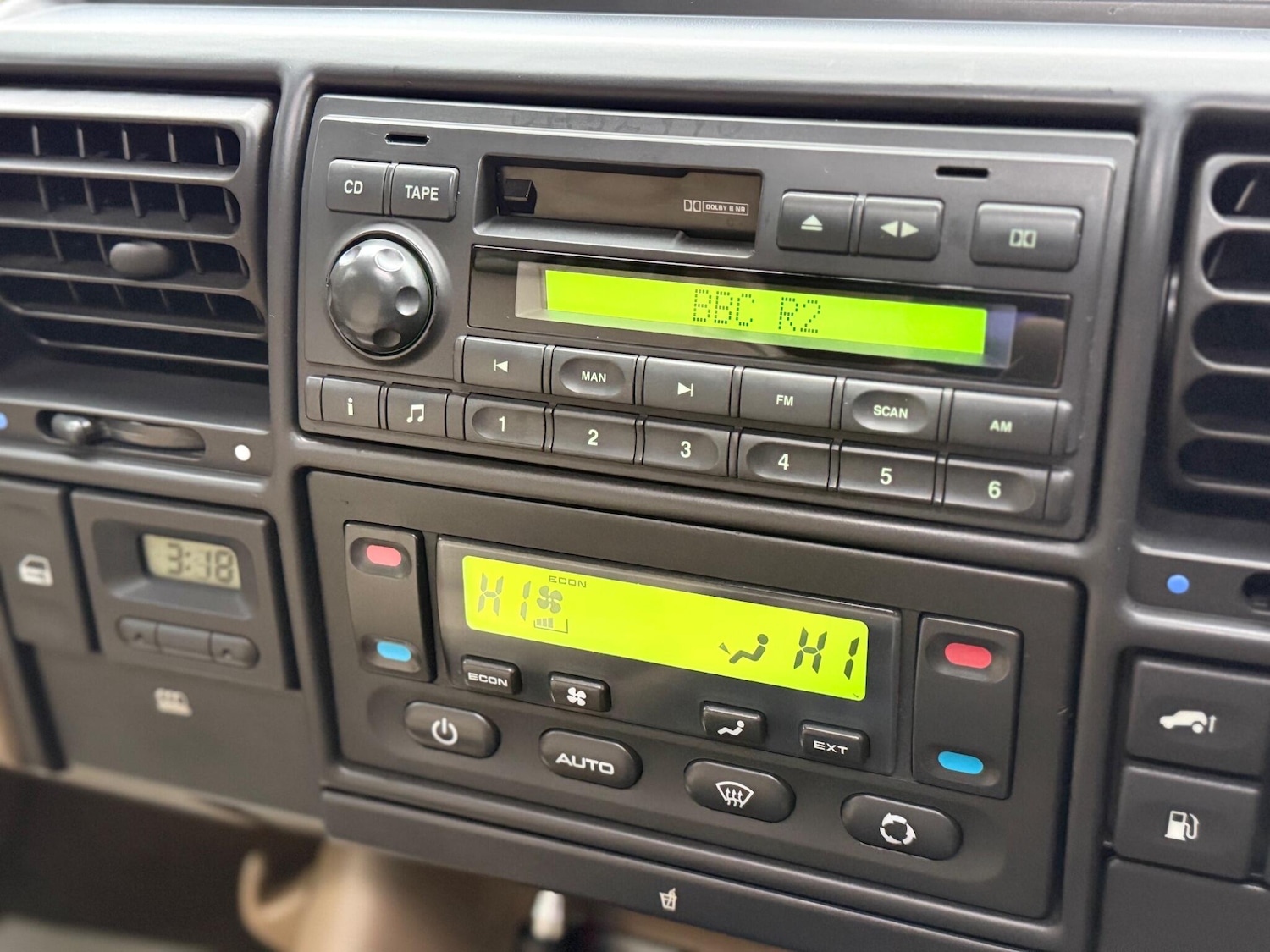 Used Land Rover Discovery 2002 for sale - 77425816: Photo 70