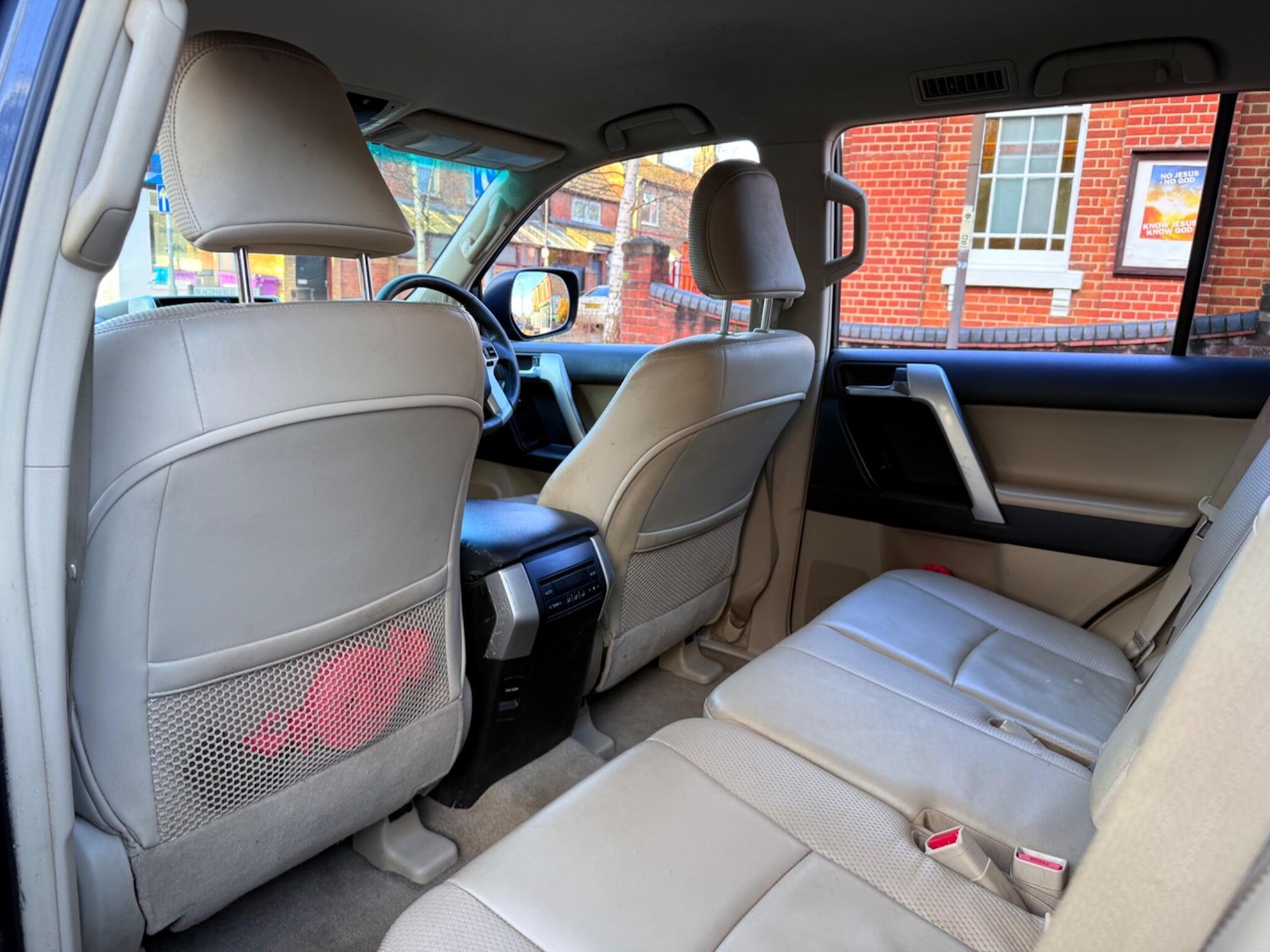 Used Toyota Land Cruiser 2013 for sale - 77351957: Photo 37