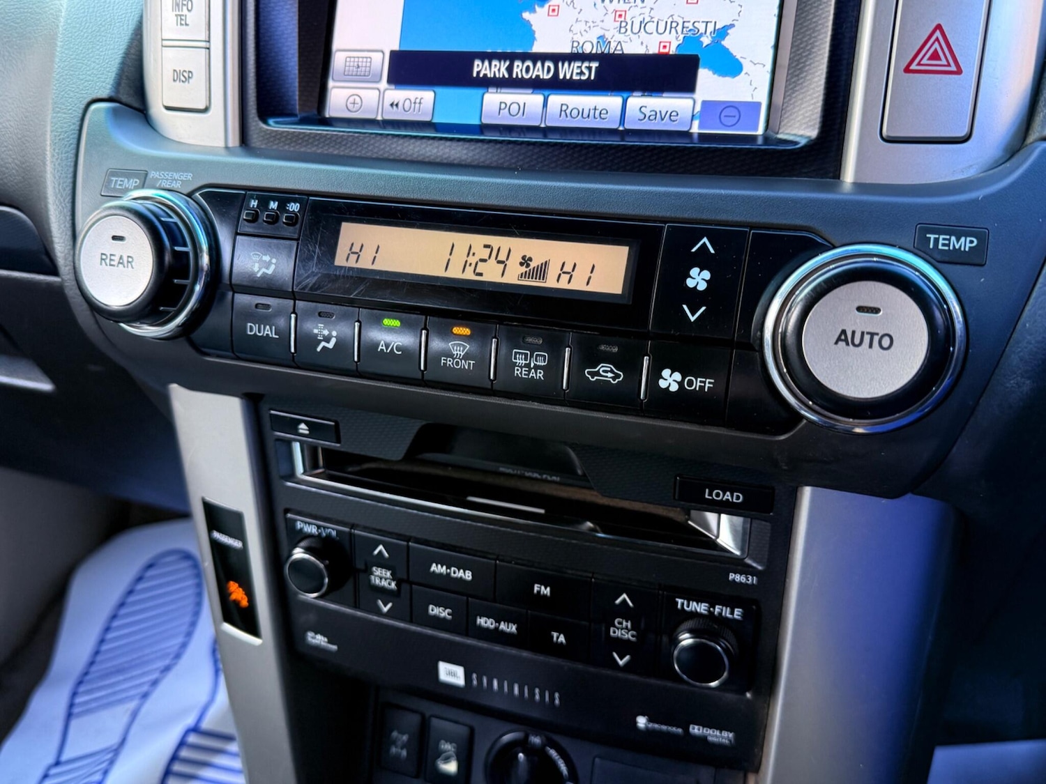 Used Toyota Land Cruiser 2013 for sale - 77351957: Photo 47