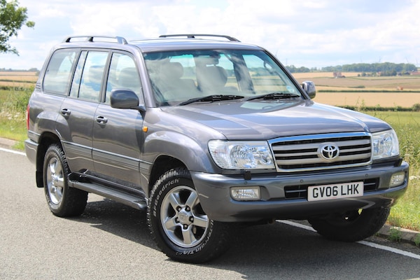 Used Toyota Landcruiser Amazon 2006 for sale - 57261242: Photo 2