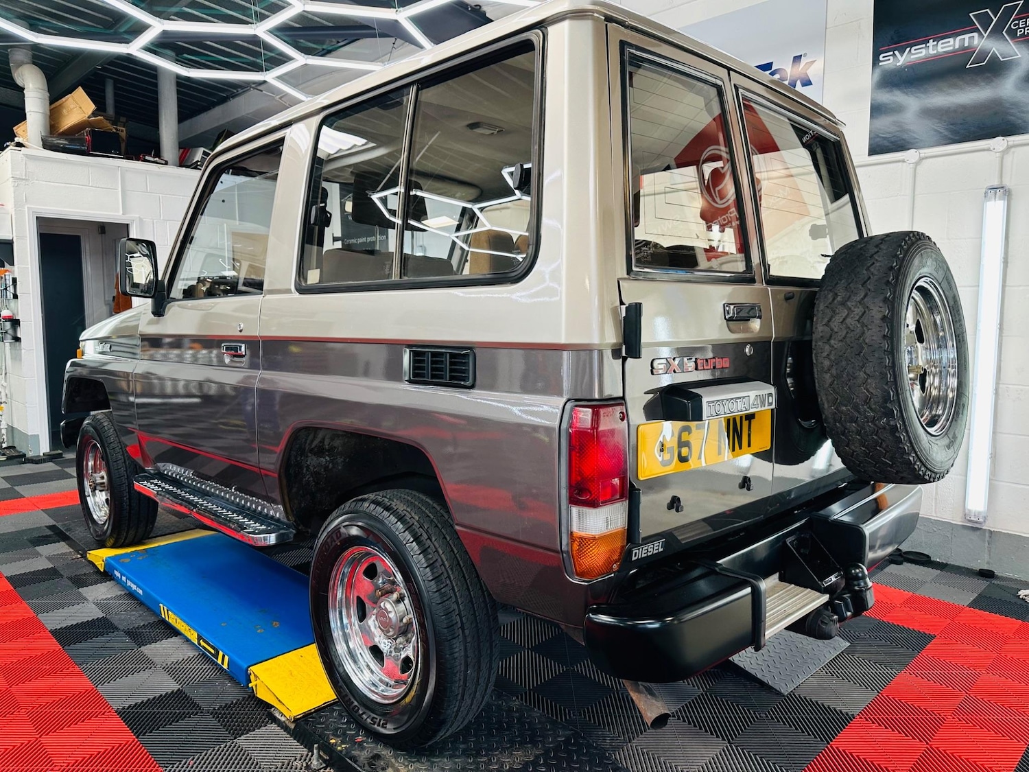 Used Toyota Land Cruiser for sale - 76538894: Photo 12