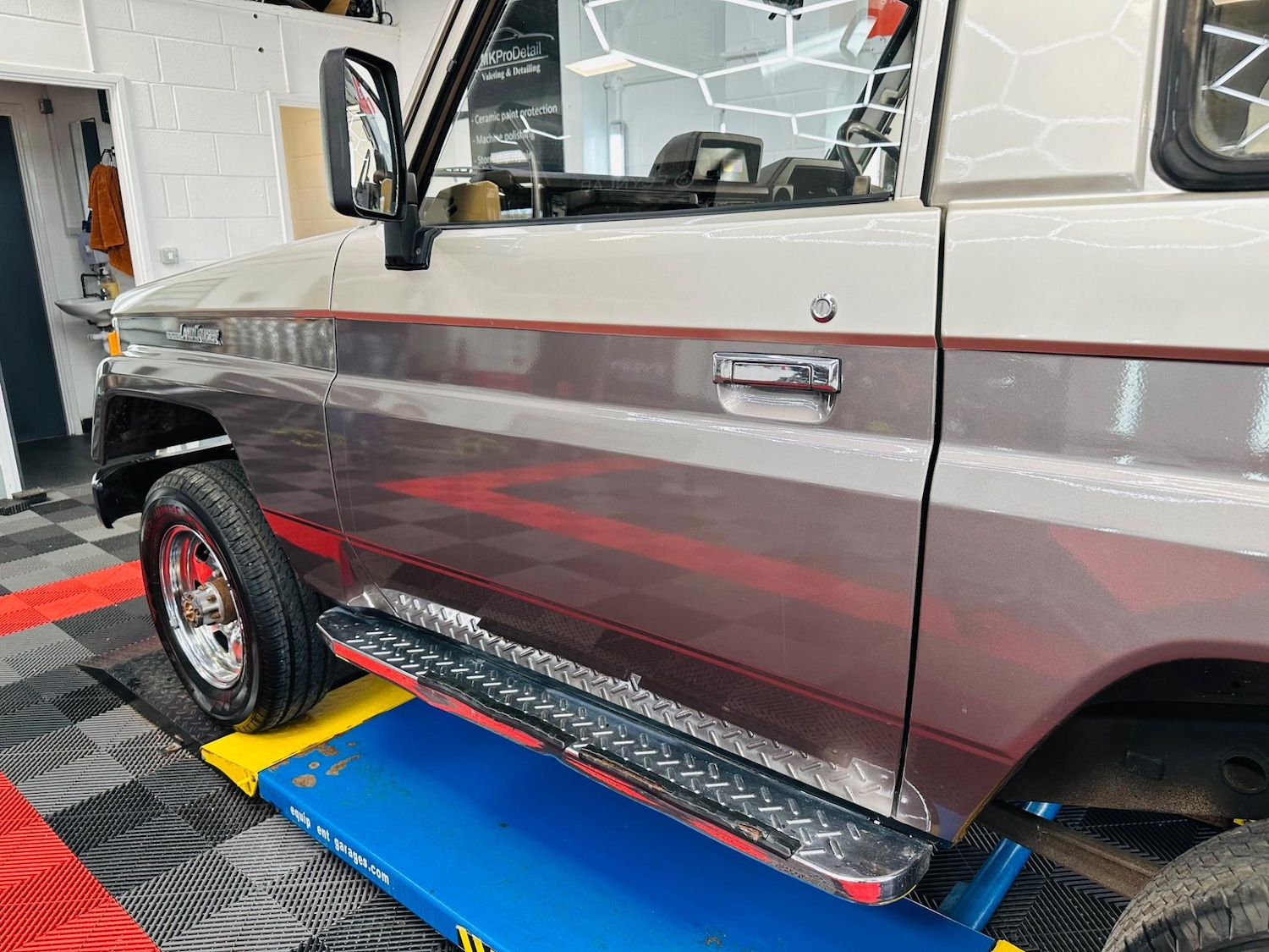 Used Toyota Land Cruiser for sale - 76538894: Photo 16