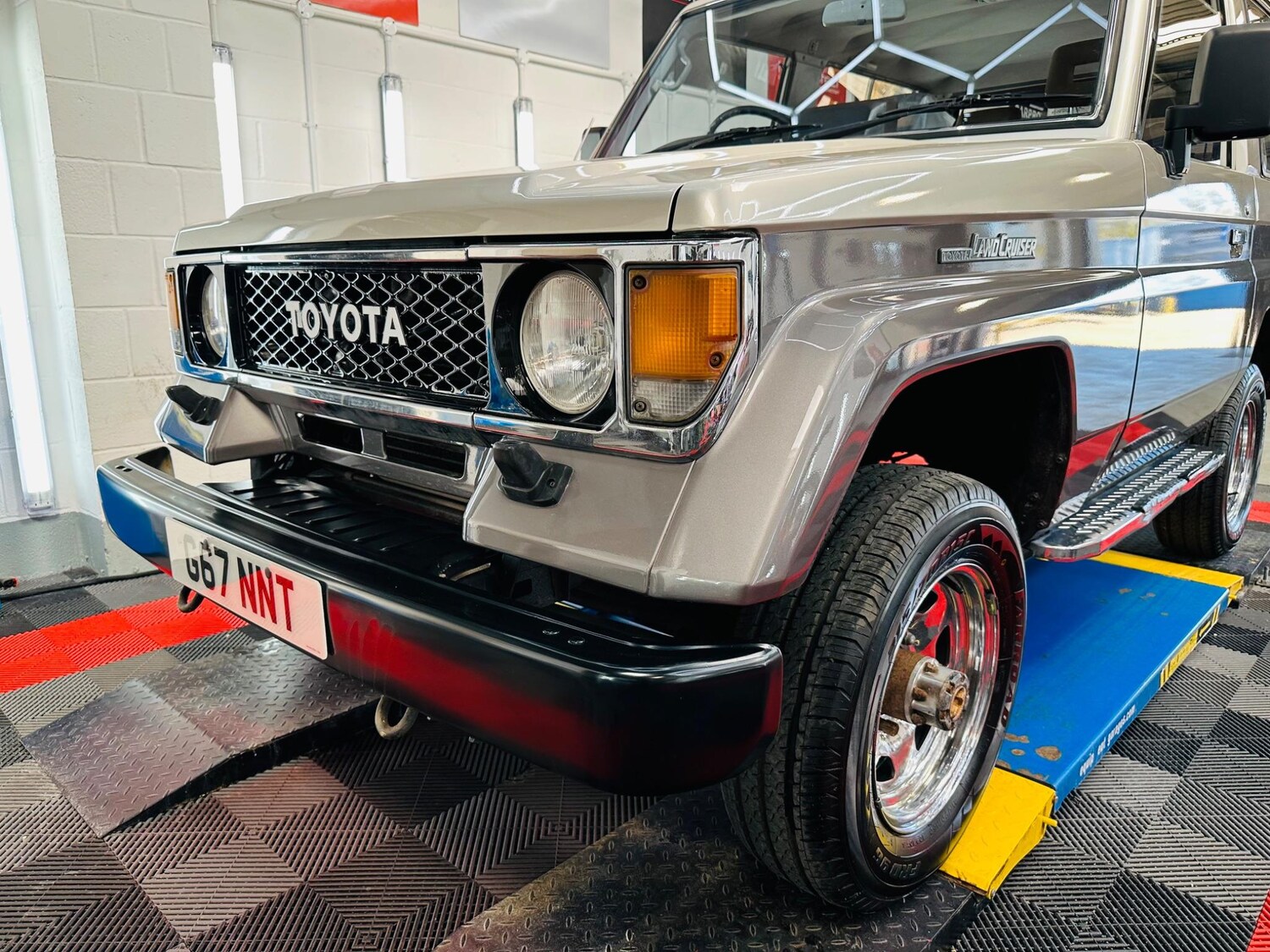 Used Toyota Land Cruiser for sale - 76538894: Photo 21