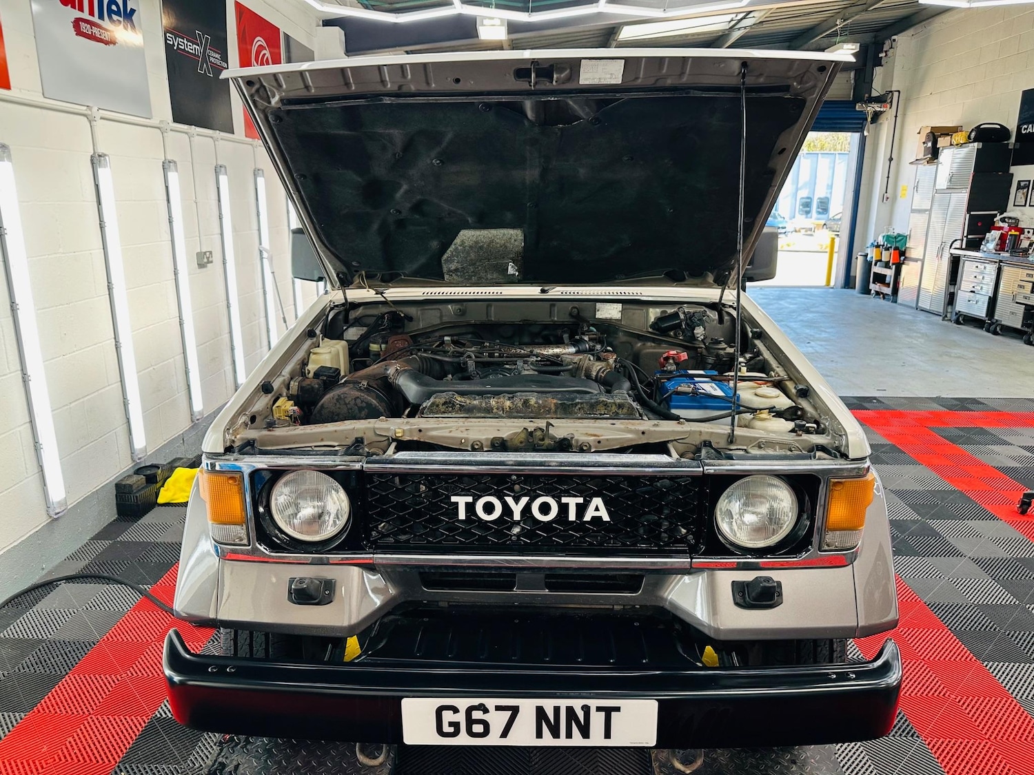 Used Toyota Land Cruiser for sale - 76538894: Photo 39