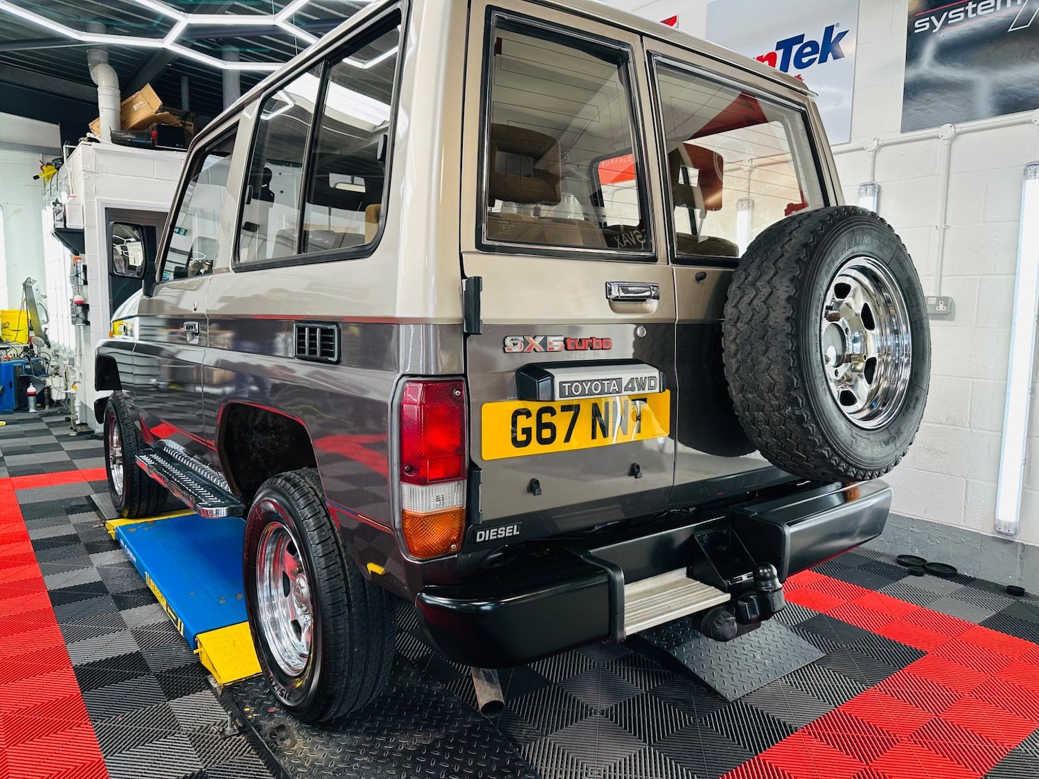 Used Toyota Land Cruiser for sale - 76538894: Photo 9