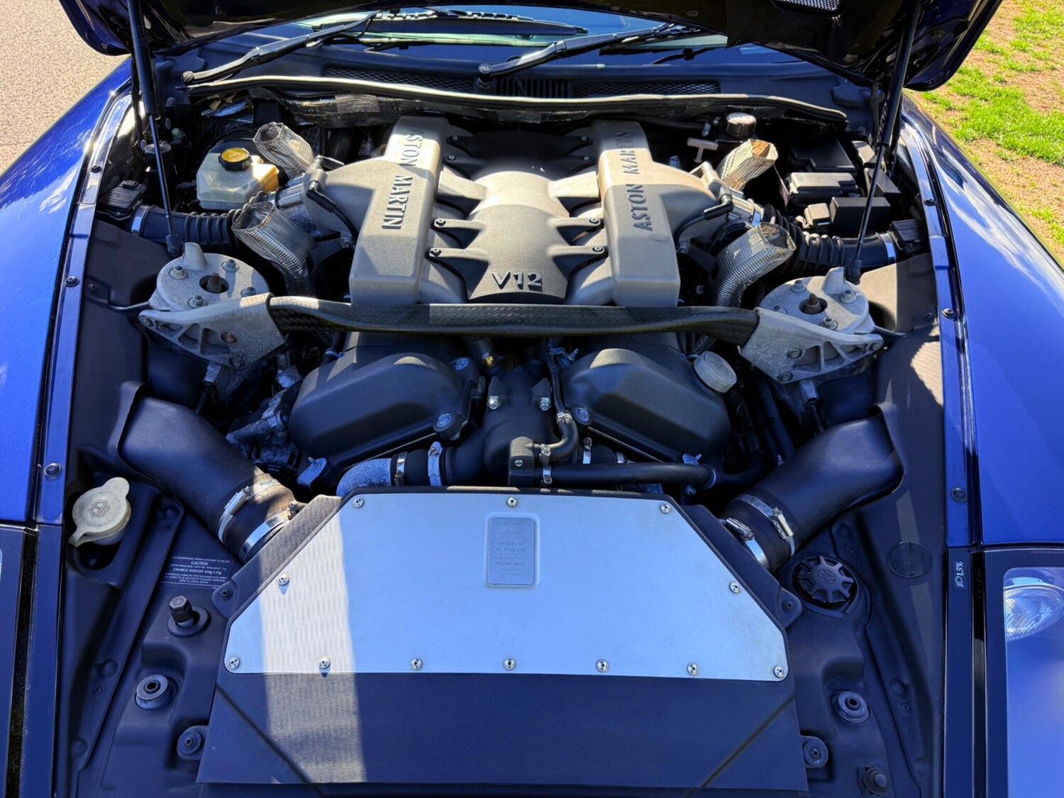 Used Aston Martin Vanquish 2004 for sale - 77769783: Photo 38