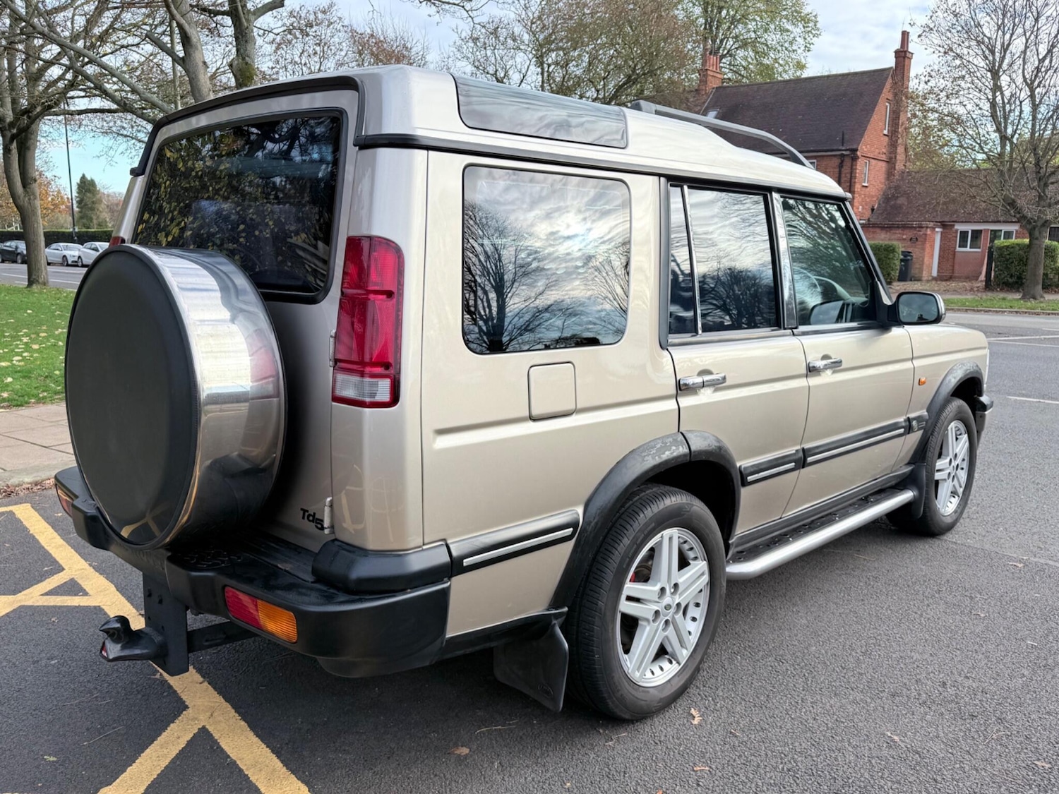 Used Land Rover Discovery 2001 for sale - 76620335: Photo 4