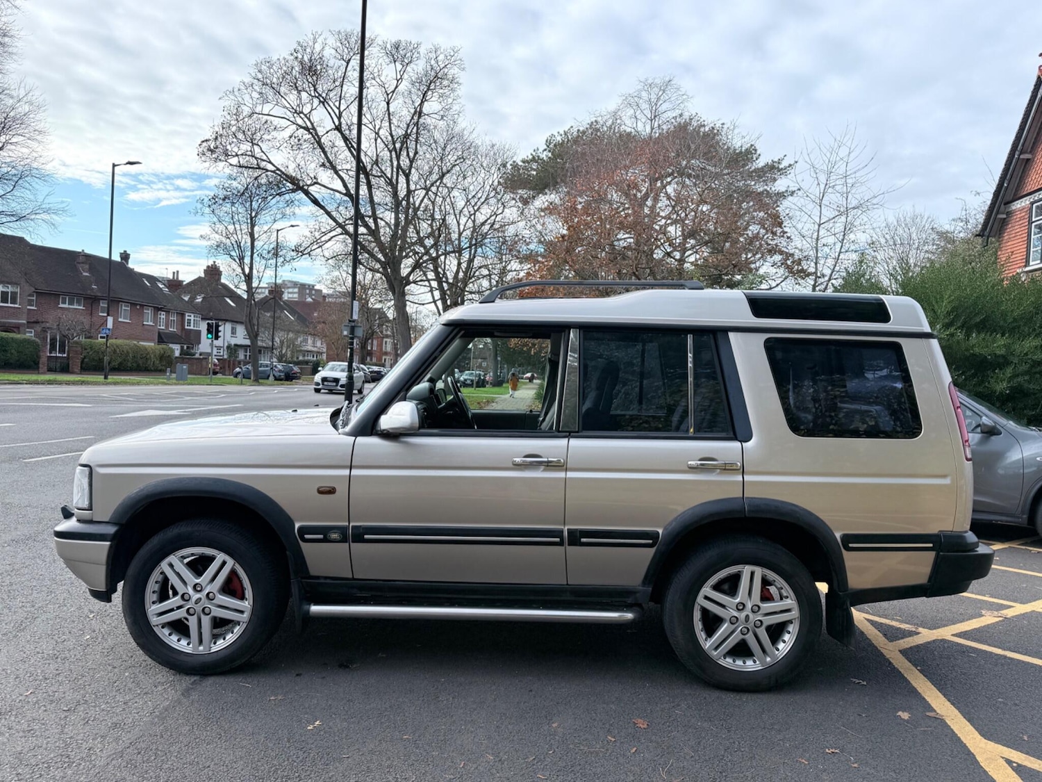 Used Land Rover Discovery 2001 for sale - 76620335: Photo 7
