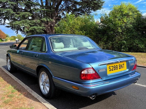 Used Jaguar XJ 1998 for sale - 75720170: Photo 6