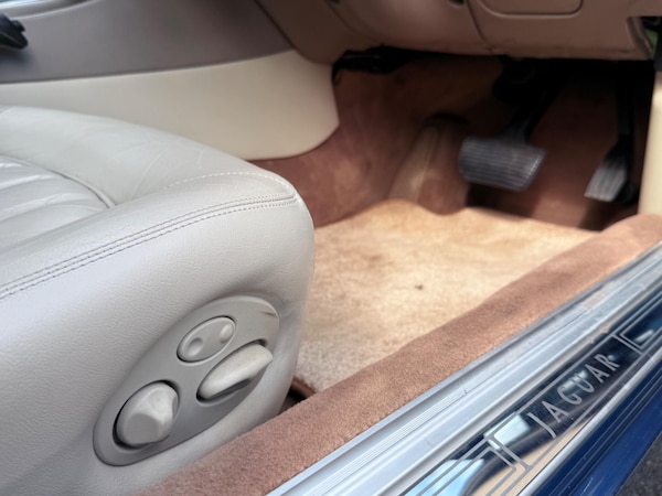 Used Jaguar XJ 1998 for sale - 75720170: Photo 74