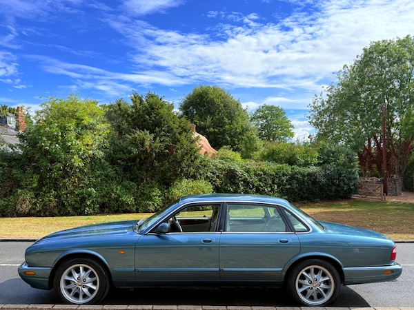Used Jaguar XJ 1998 for sale - 75720170: Photo 7