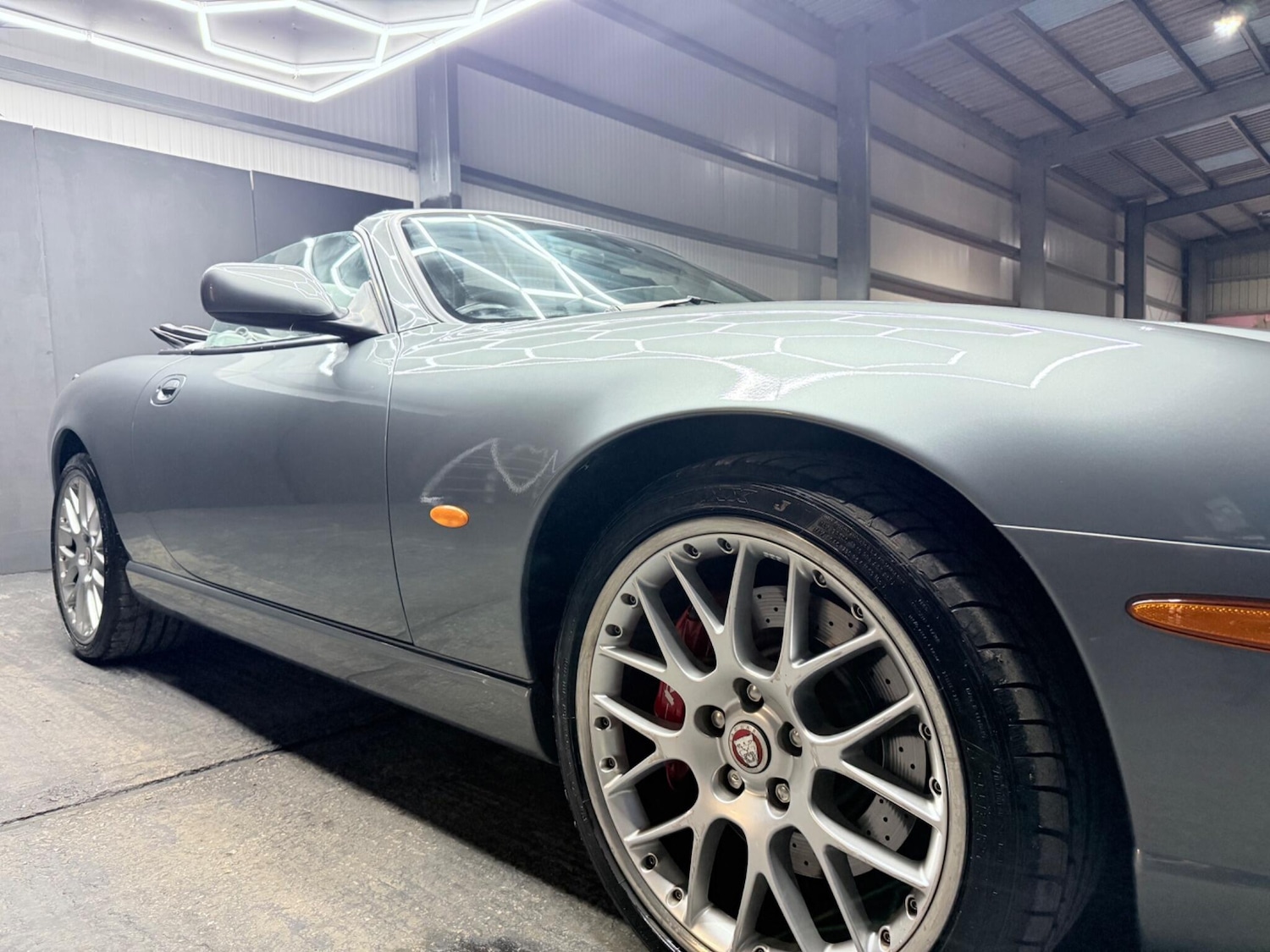 Used Jaguar XKR 2005 for sale - 77598143: Photo 11