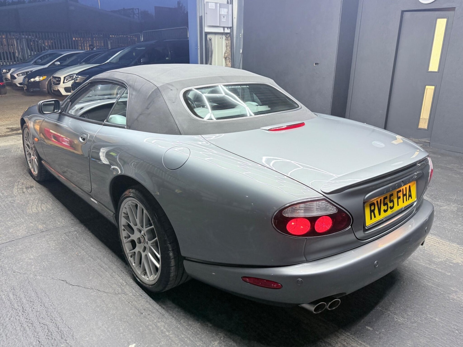 Used Jaguar XKR 2005 for sale - 77598143: Photo 19