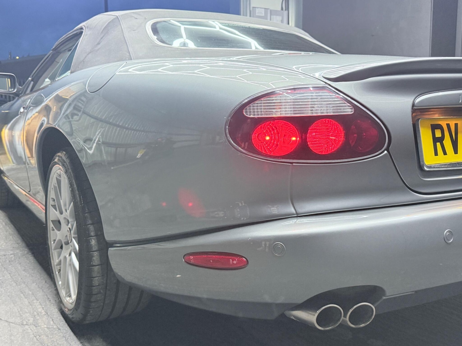 Used Jaguar XKR 2005 for sale - 77598143: Photo 21