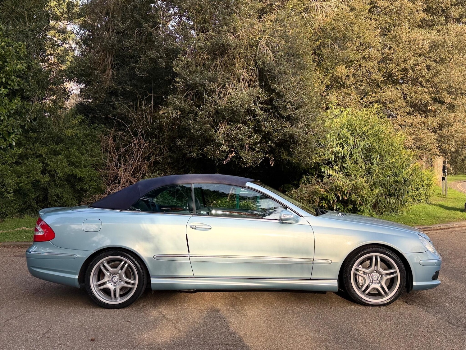 Used Mercedes-Benz CLK 2003 for sale - 77724244: Photo 4