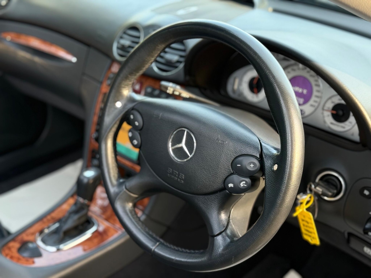 Used Mercedes-Benz CLK 2003 for sale - 77724244: Photo 54