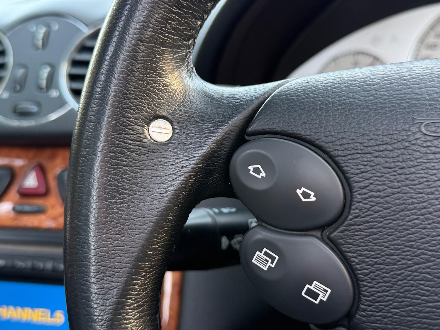 Used Mercedes-Benz CLK 2003 for sale - 77724244: Photo 74