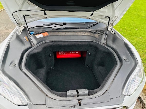 Used Tesla Model S 2014 for sale - 73151002: Photo 81