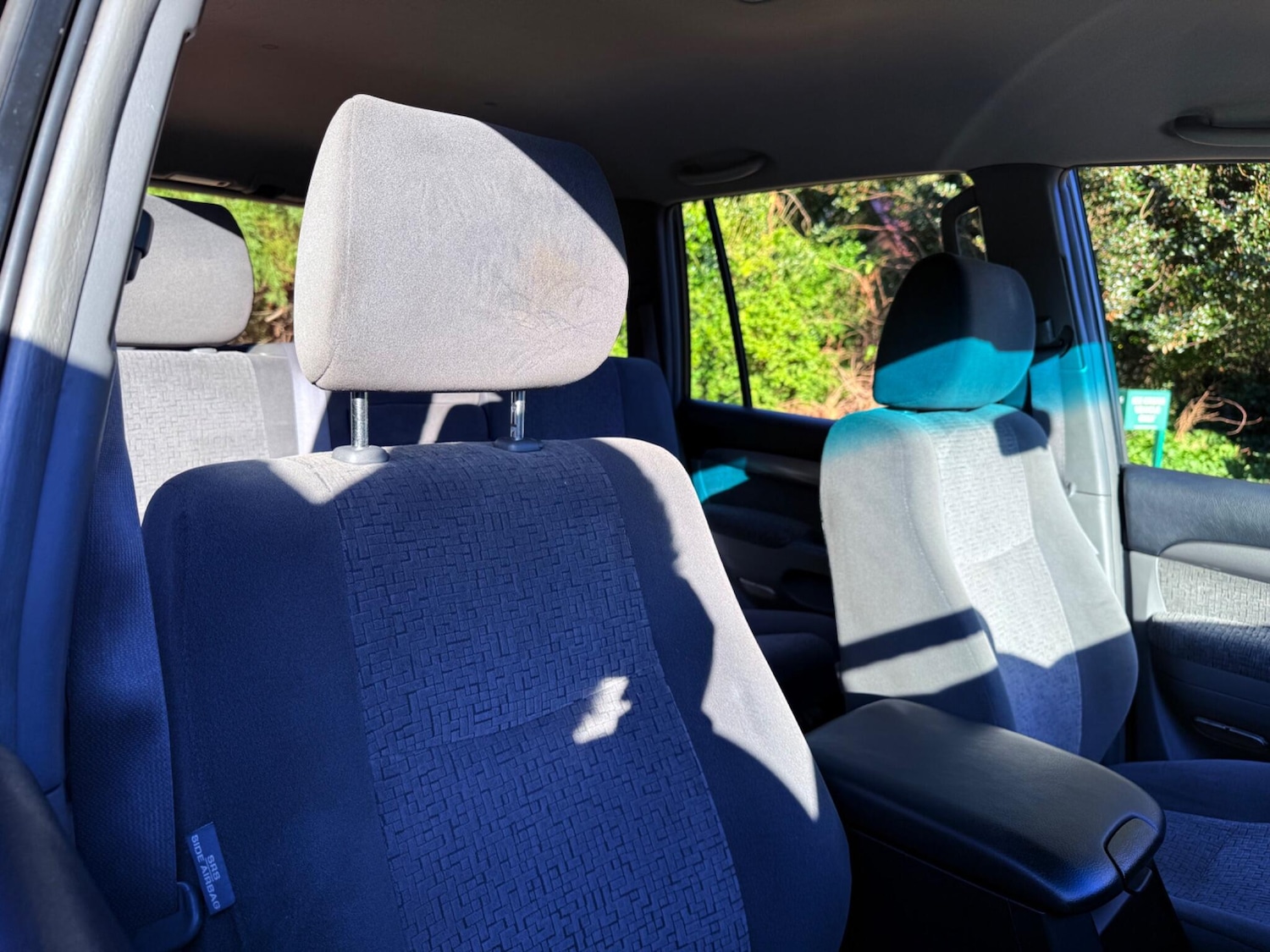 Used Toyota Land Cruiser 2004 for sale - 77229905: Photo 24