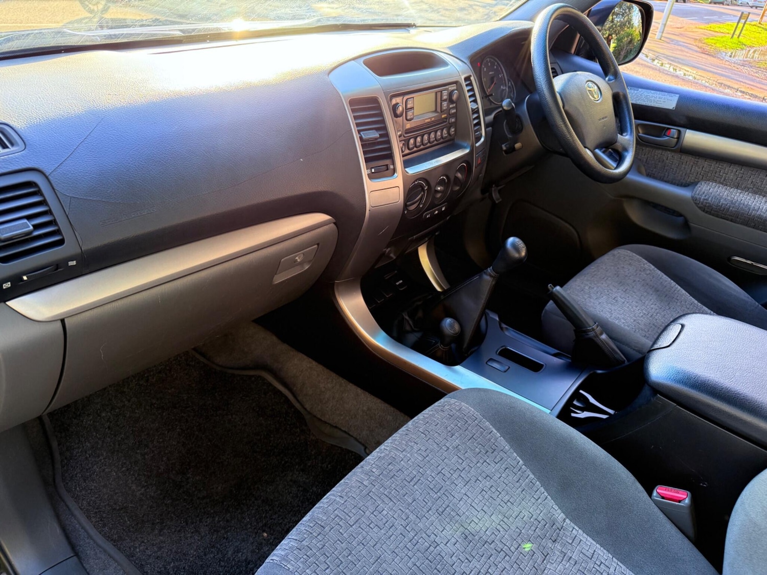 Used Toyota Land Cruiser 2004 for sale - 77229905: Photo 28