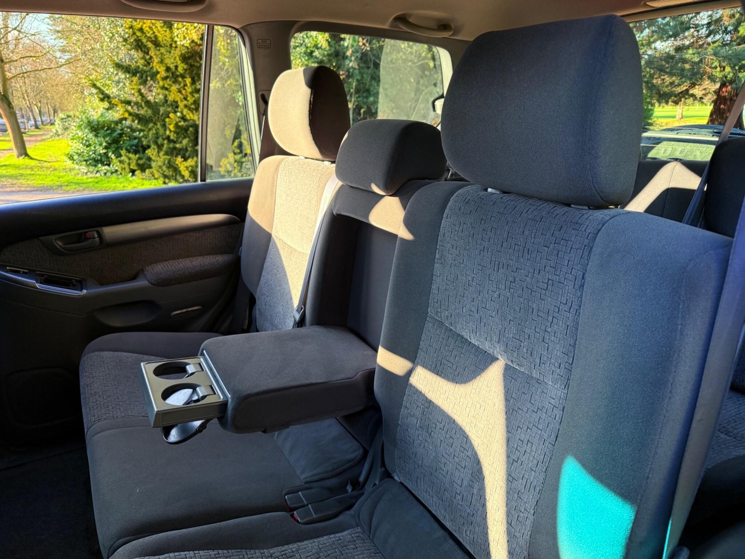 Used Toyota Land Cruiser 2004 for sale - 77229905: Photo 31