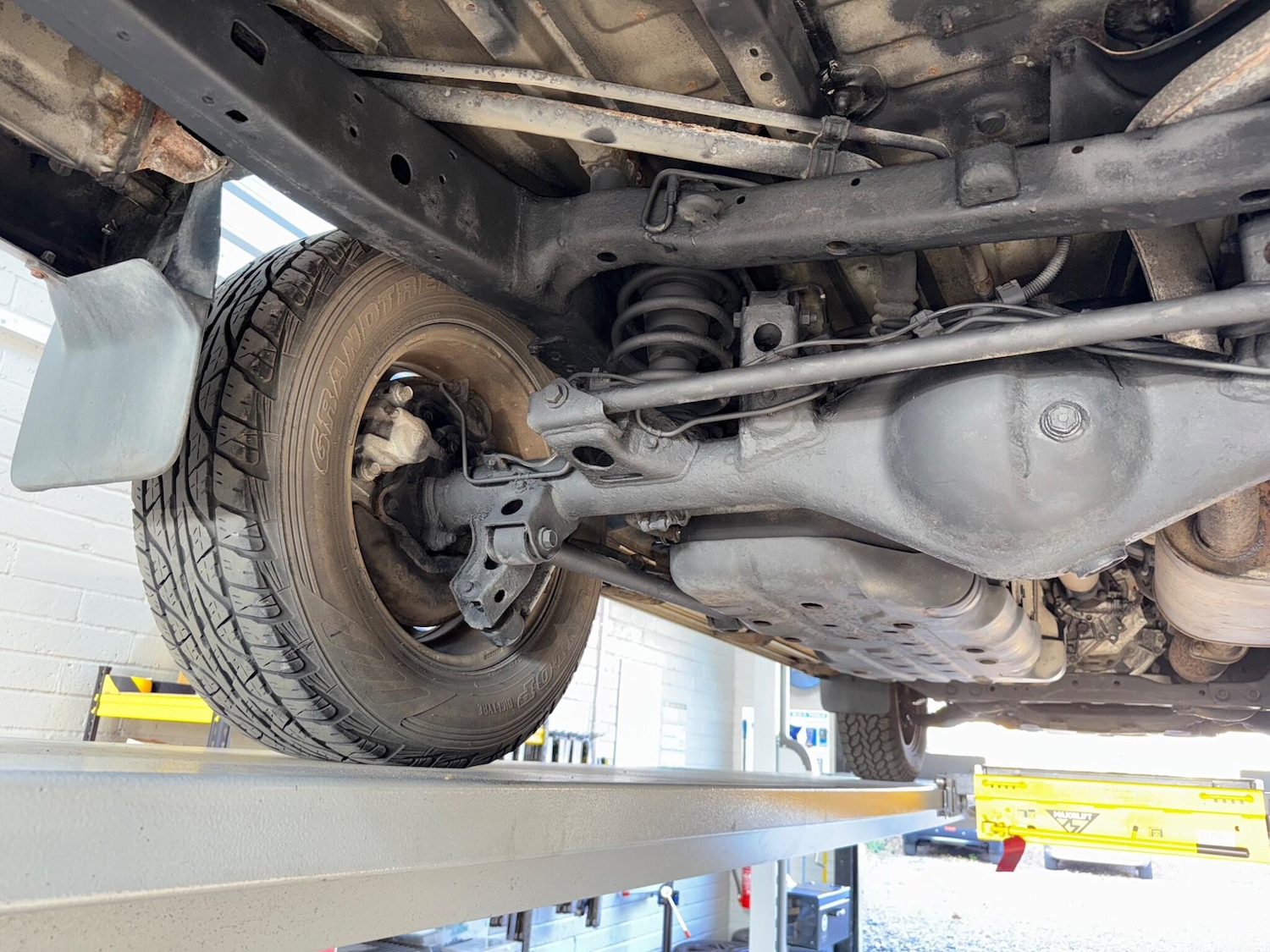 Used Toyota Land Cruiser 2004 for sale - 77229905: Photo 52