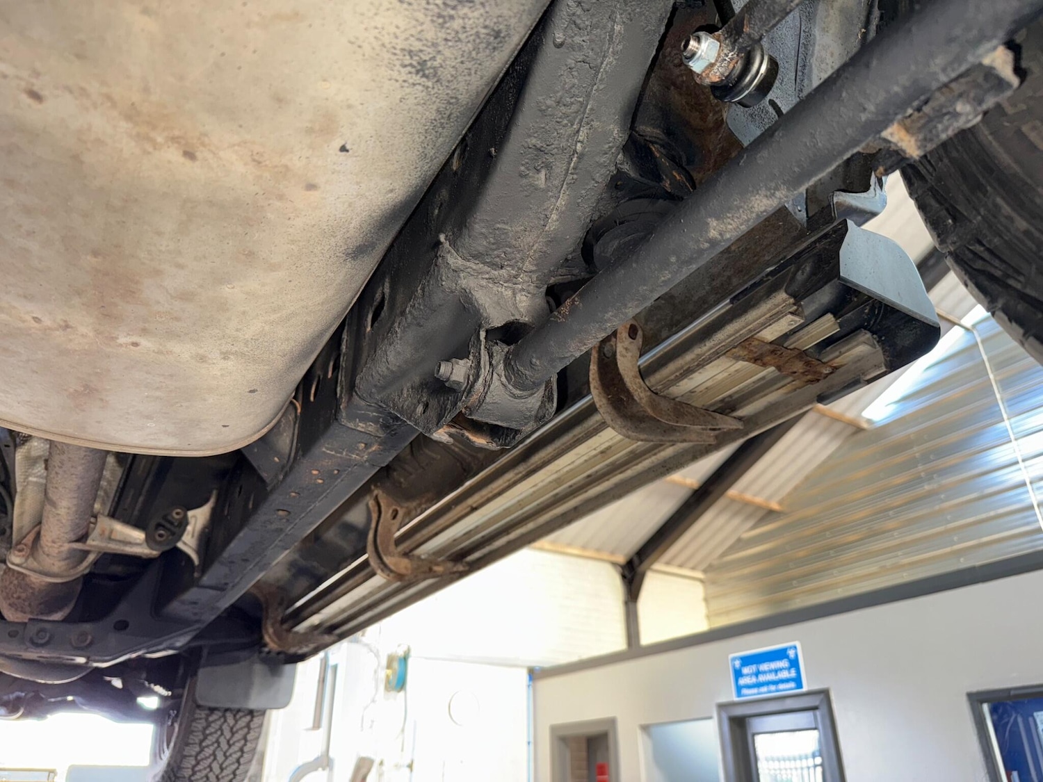 Used Toyota Land Cruiser 2004 for sale - 77229905: Photo 55