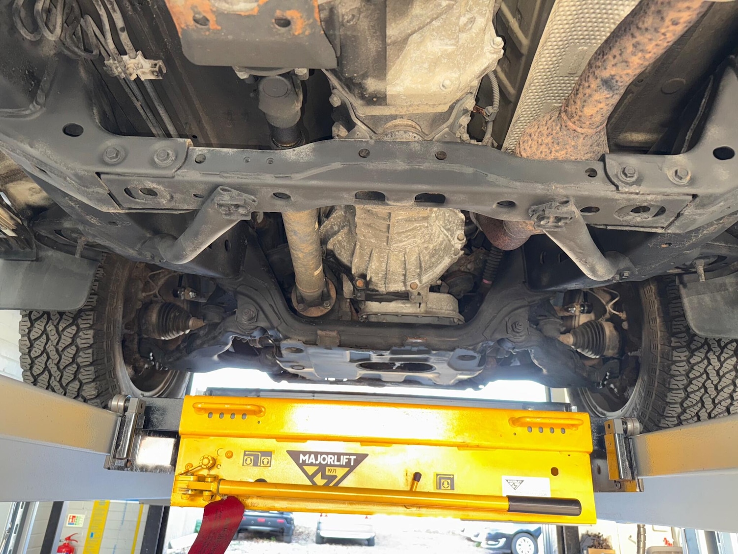 Used Toyota Land Cruiser 2004 for sale - 77229905: Photo 57