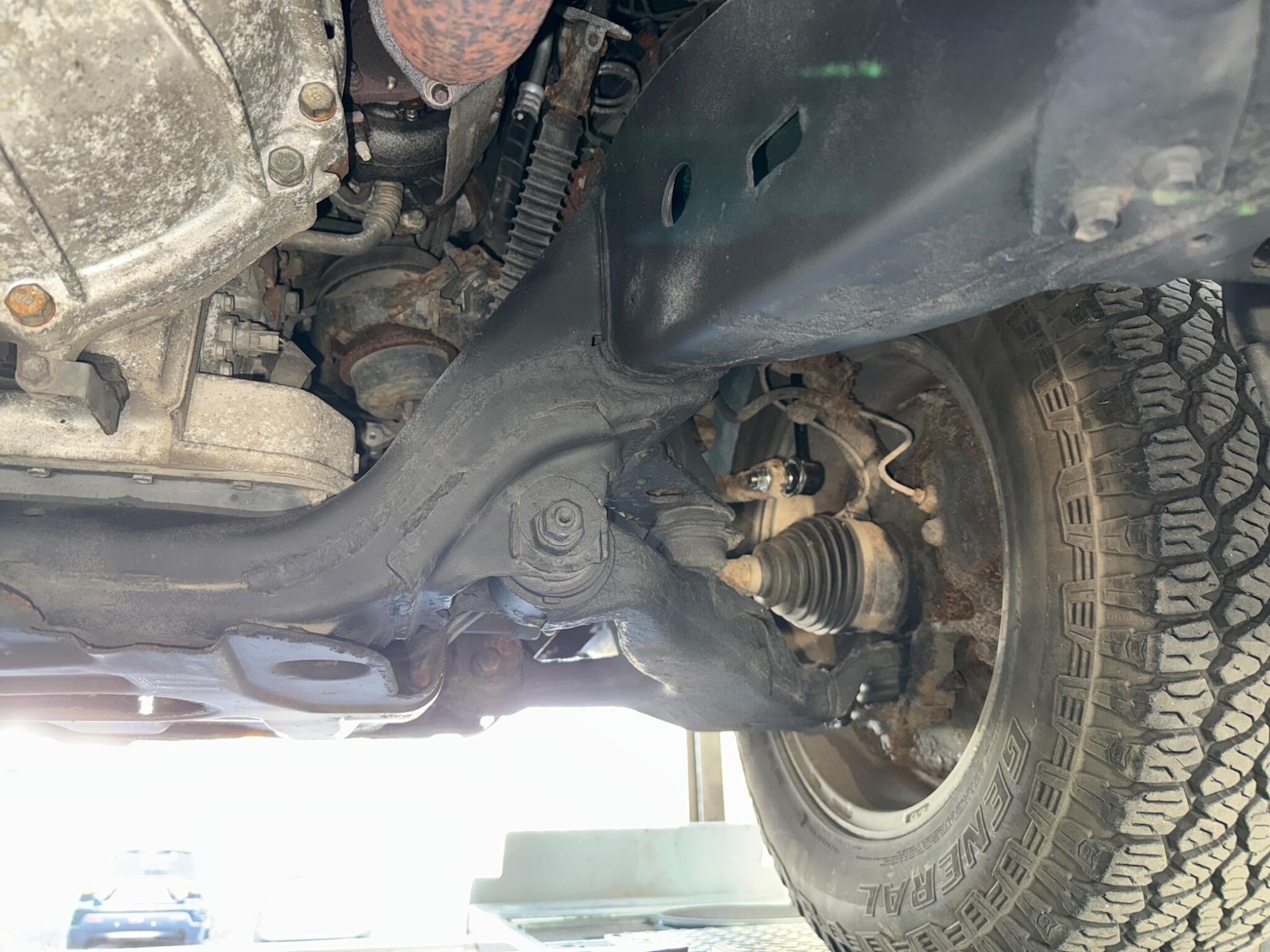 Used Toyota Land Cruiser 2004 for sale - 77229905: Photo 58