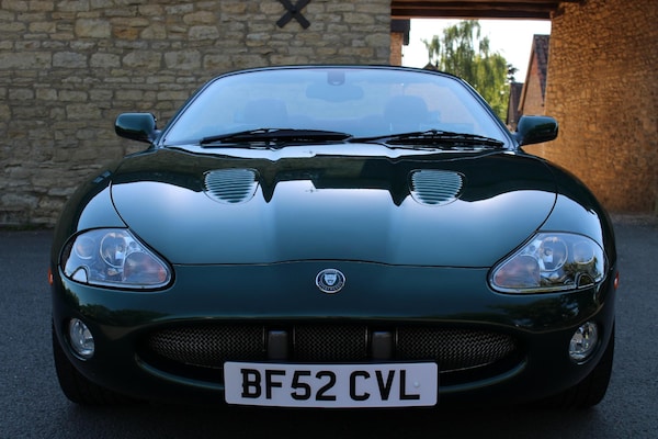 Used Jaguar XKR 2002 for sale - 56936774: Photo 6