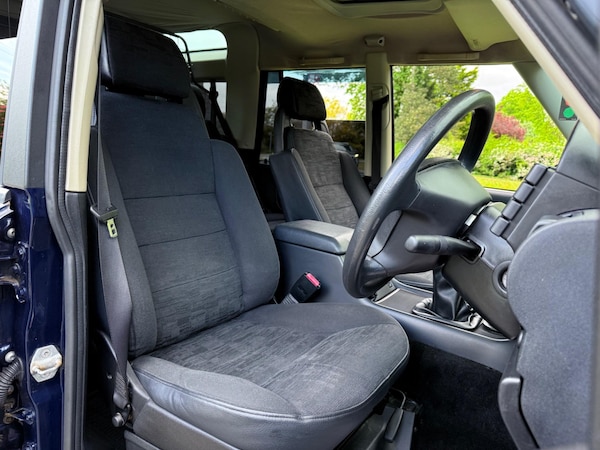 Used Land Rover Discovery 2003 for sale - 74585792: Photo 35
